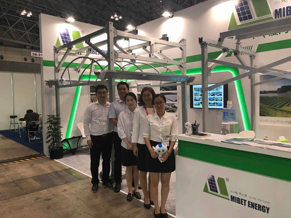 �۽�AGRI WORLD 2018حpc28�A�y�y�r�I(y��)���������Ů���