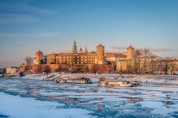 pc28�A(y��)�y(c��)ˮ��Ư������վ�������m�Gɫ�l(f��)չ-2