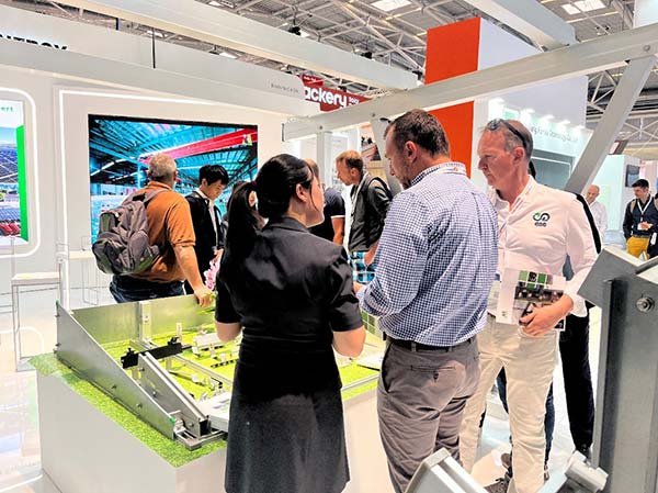 �͑��˽�ƽ��픹��֧��ϵ�y(t��ng)RM-Ad