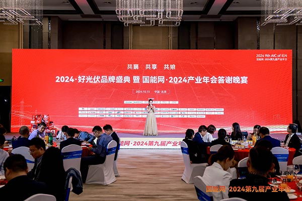 �C��(ji��ng)�F(xi��n)��